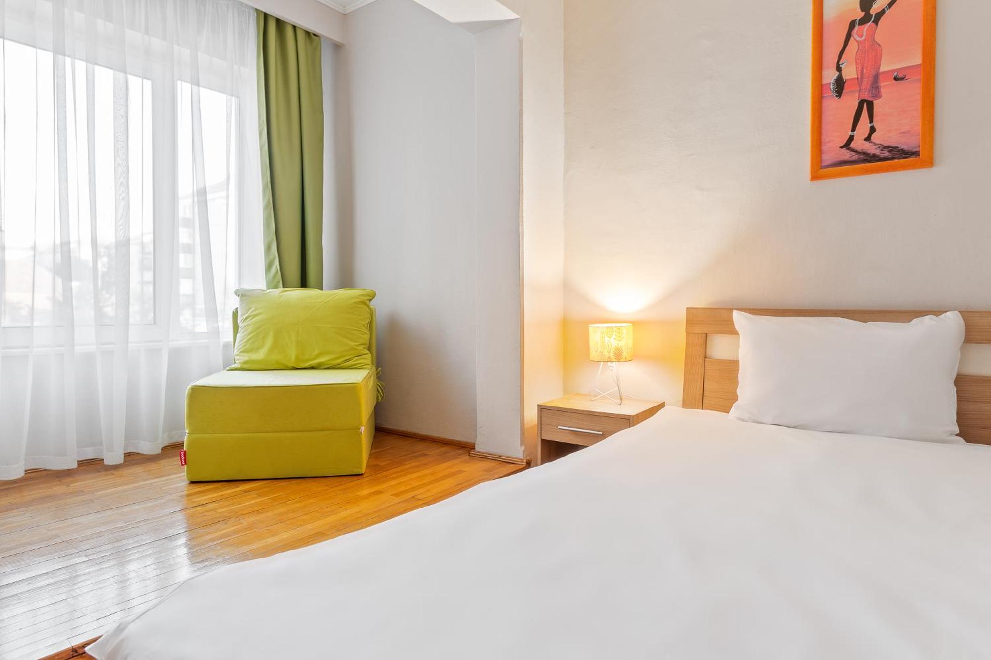 Apartament Helena Oradea Exteriör bild